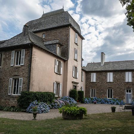 Villa Le Domaine De Linars - L'Aile Du Chateau Le Truel Exterior foto